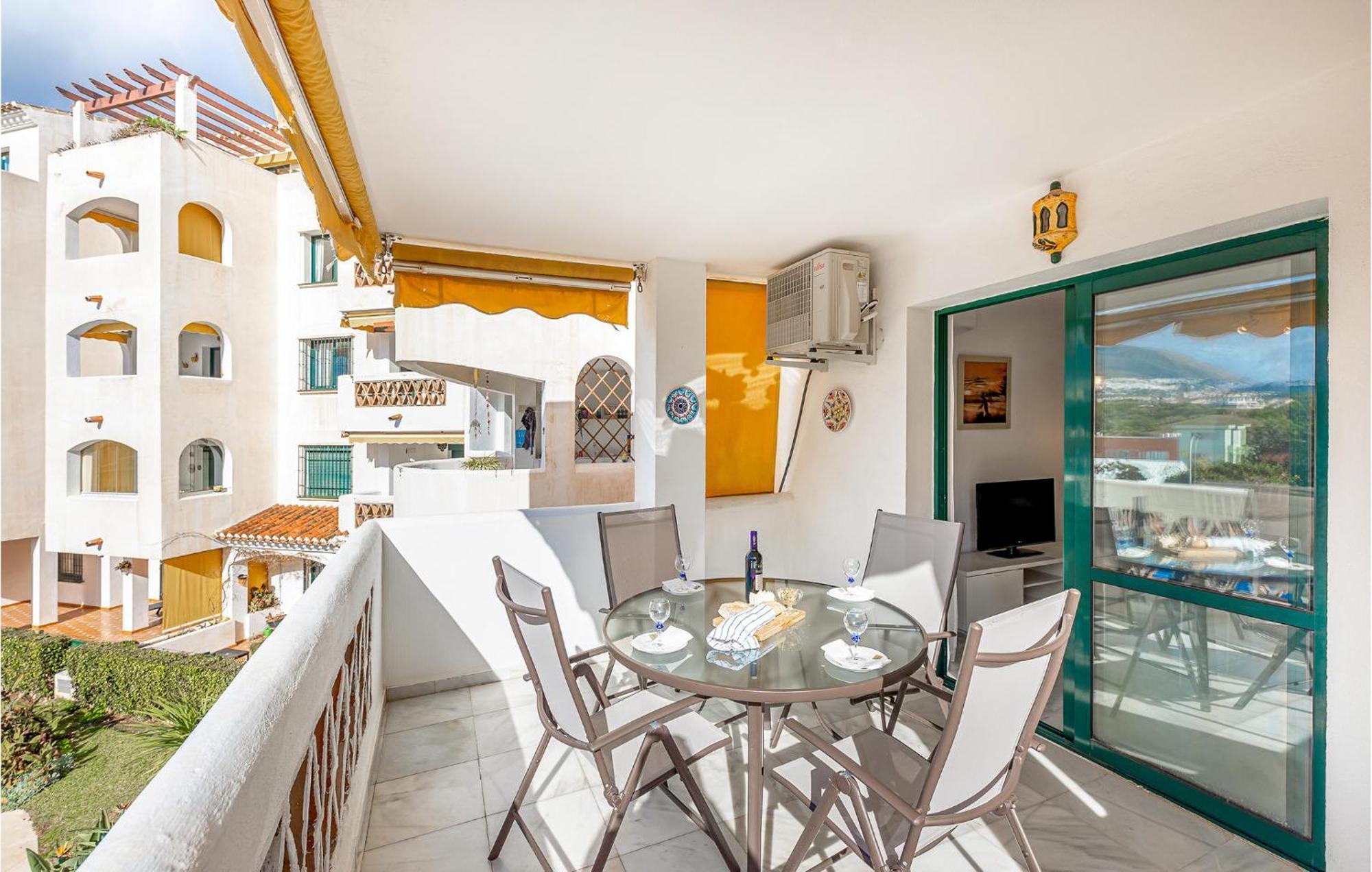 Apartamento Lovely In With Kitchen Benalmádena