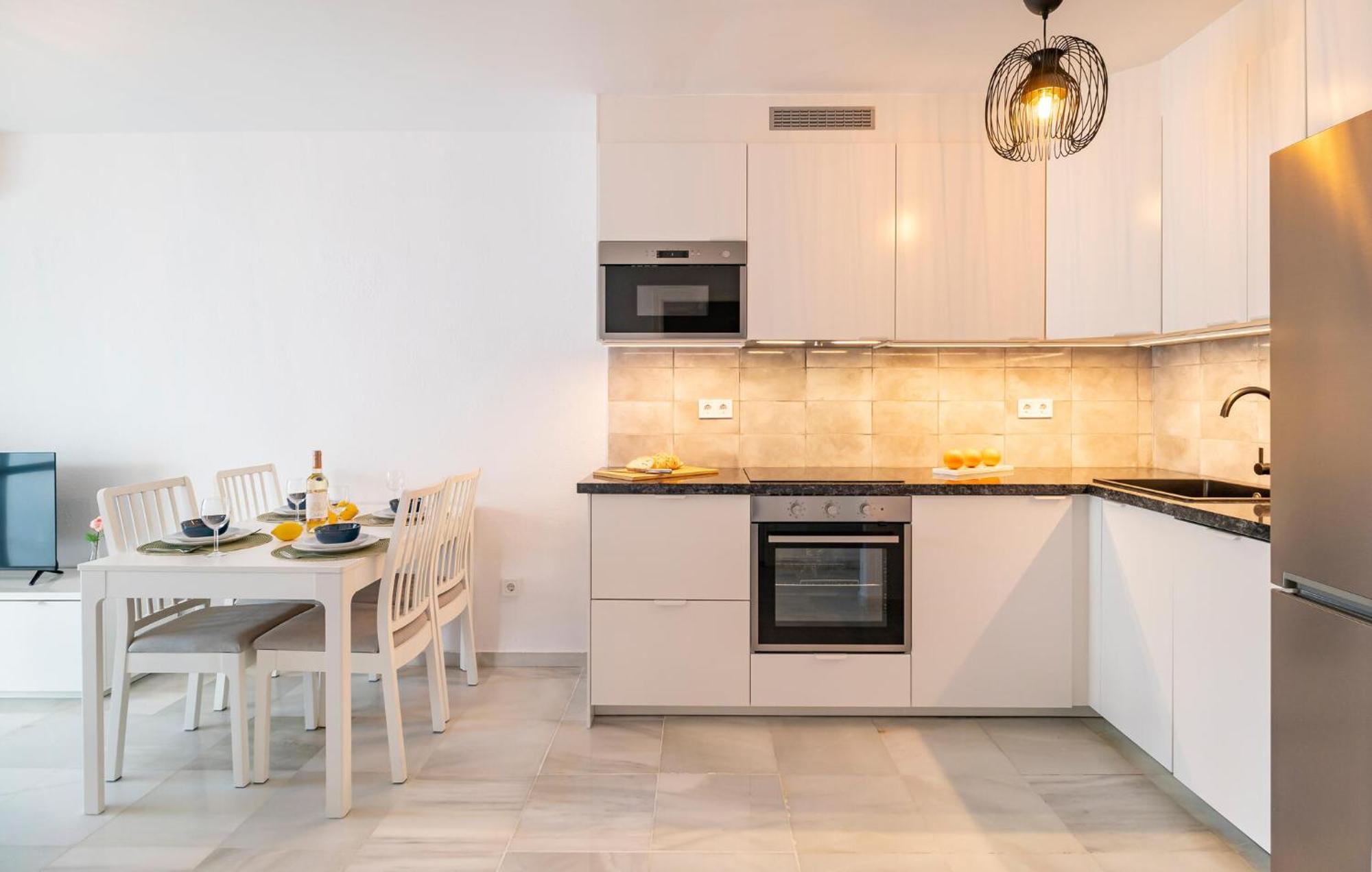 Apartamento Lovely In With Kitchen *